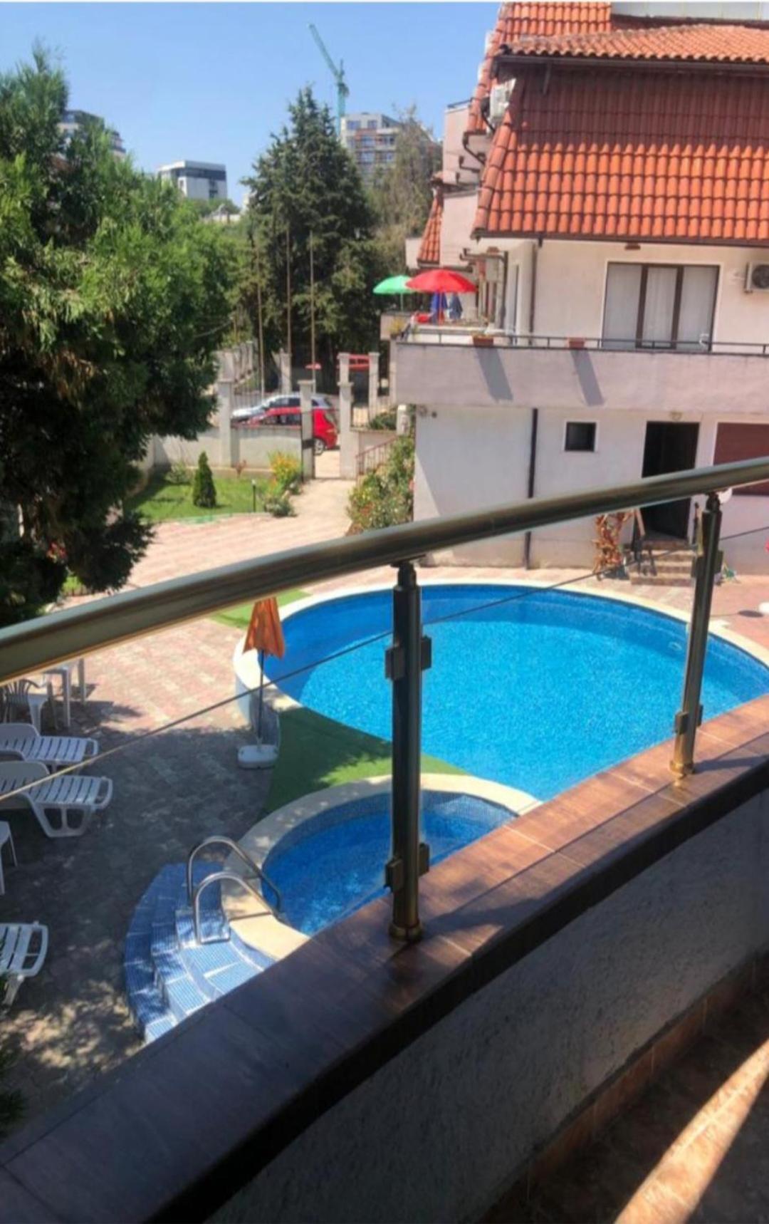 Bo'S Place سينتس قسطنطين وهيلينا المظهر الخارجي الصورة